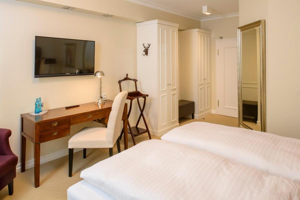 Landhotel Donner เมสเชอเดอ ภายนอก รูปภาพ